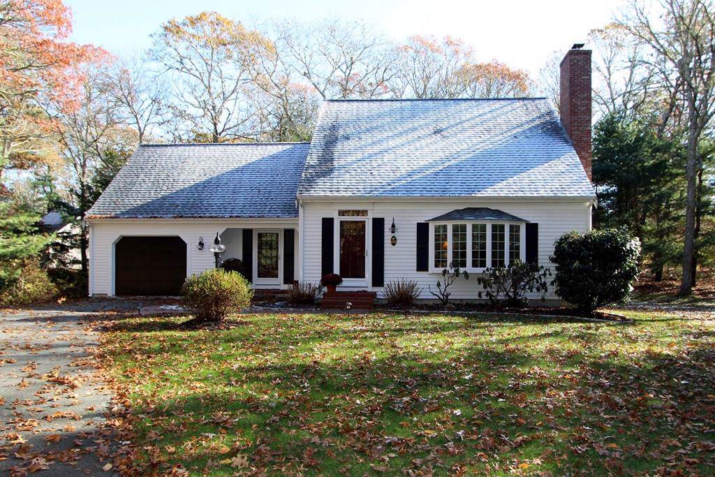 171 Old Post Rd - Photo 1