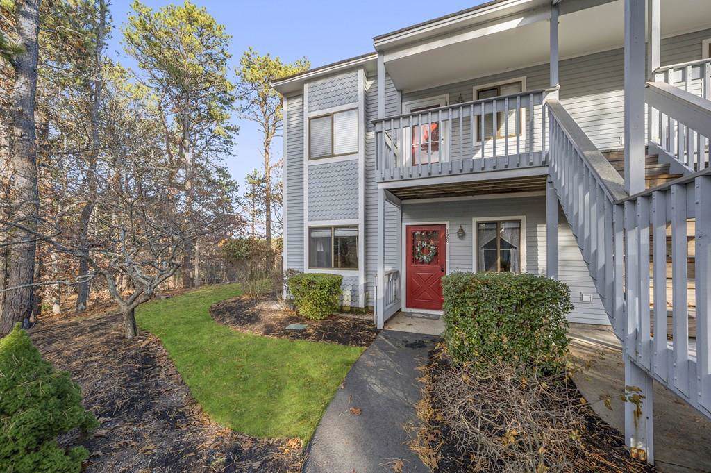 128 Chilton Ln - Photo 1
