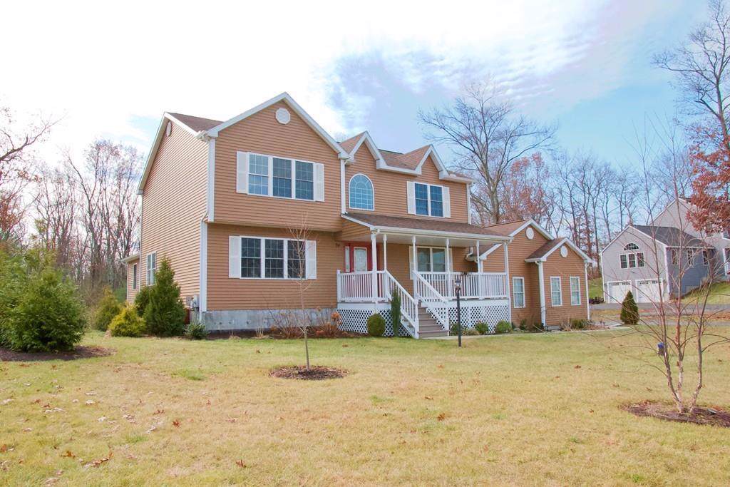 74 Eagle Dr - Photo 1