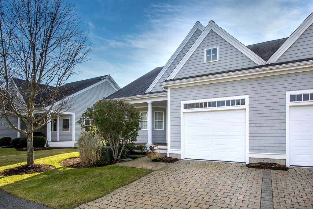 100 Lincoln St - Photo 1