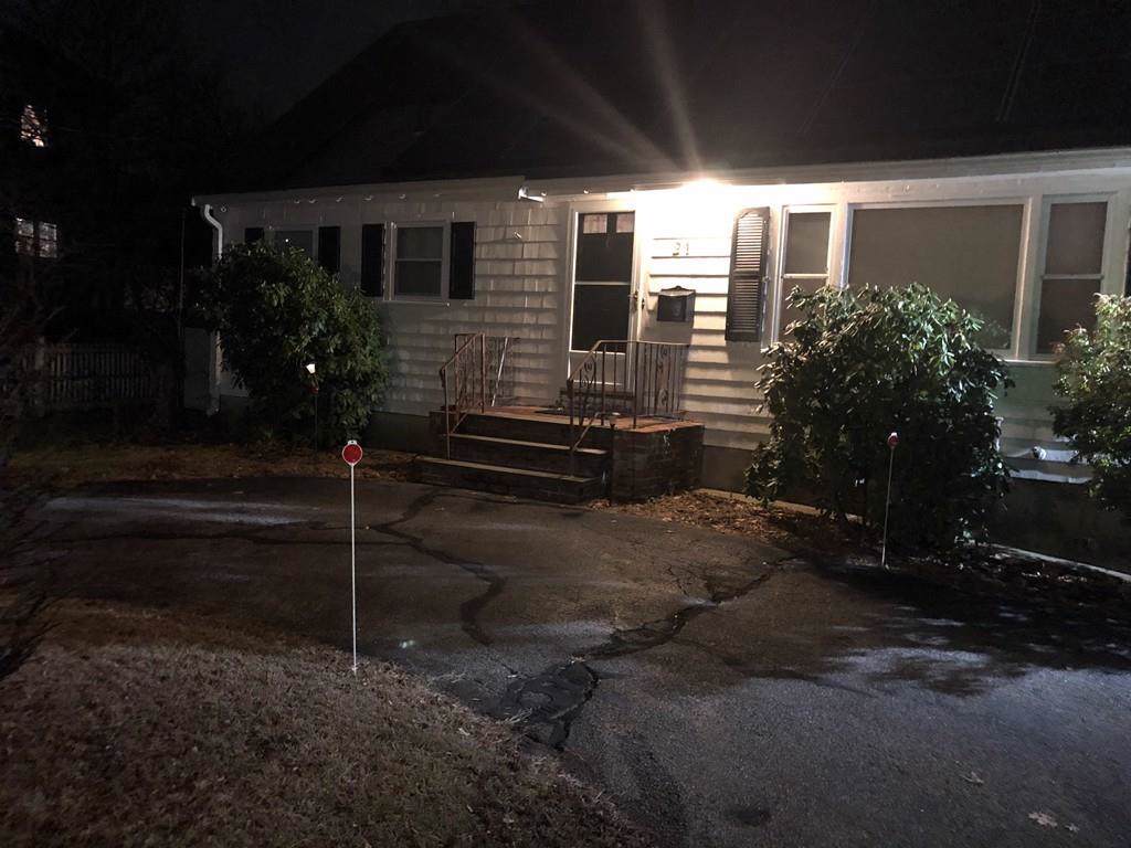 21 Simmons Ave - Photo 1