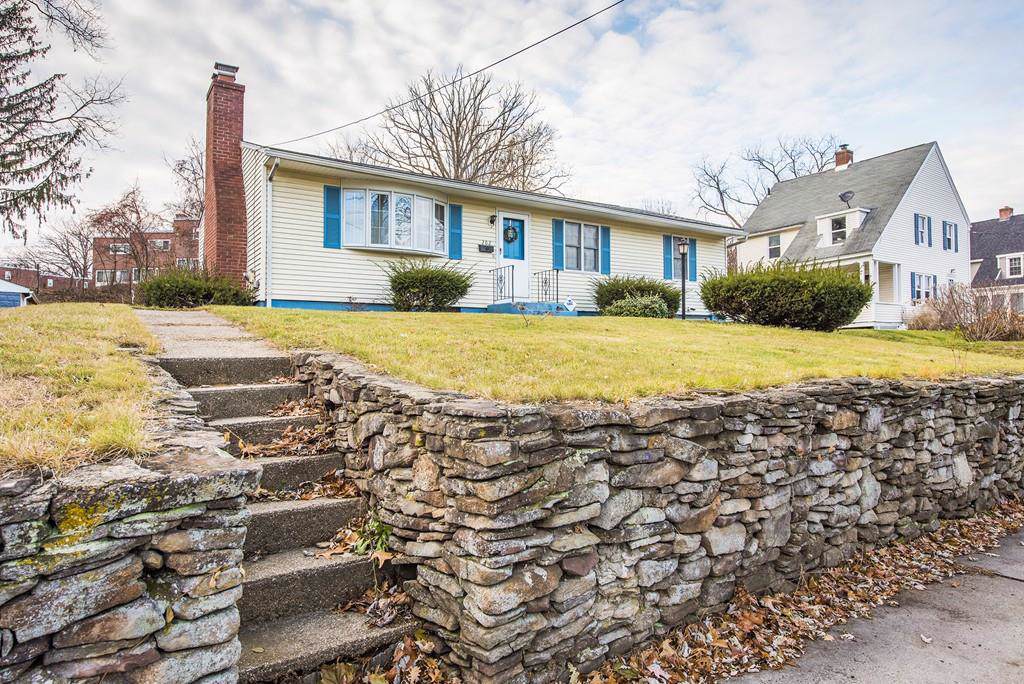 202 Pasco Rd - Photo 1