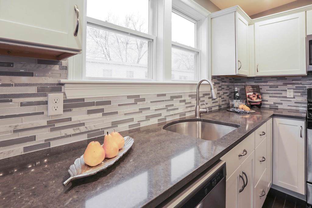89 Canal Street - Photo 1