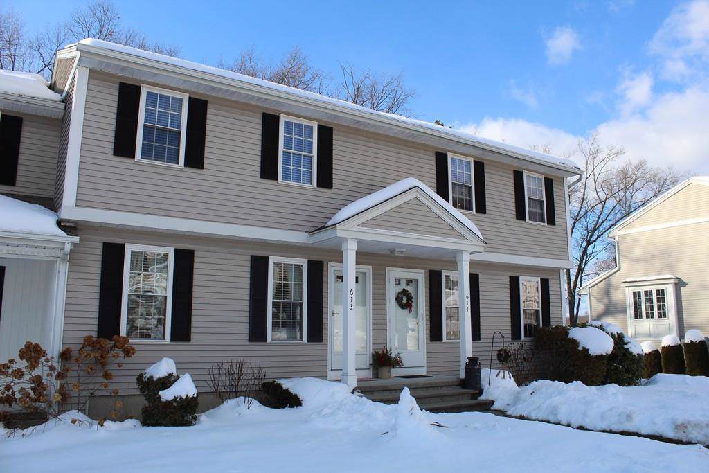 665 Center St - Photo 1