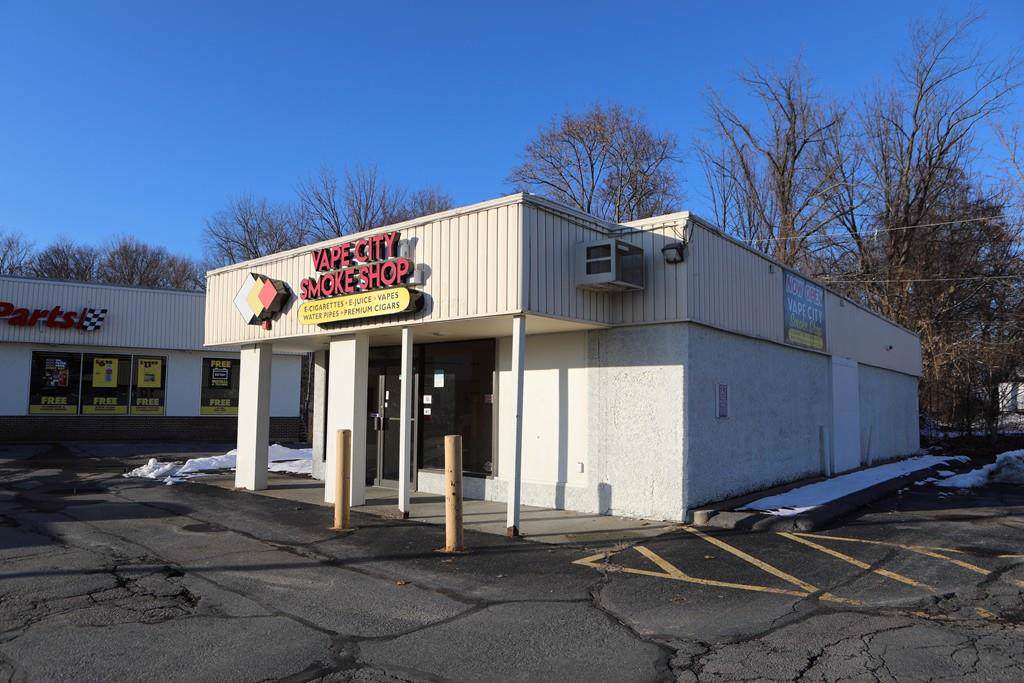 568 Main Street - Photo 1