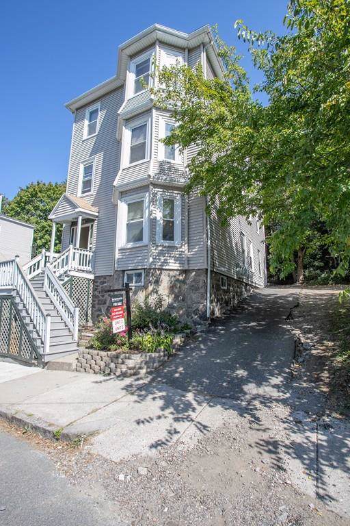 127 Marcella St - Photo 1