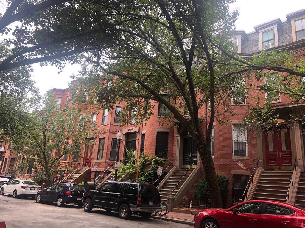 22 Yarmouth Street - Photo 1