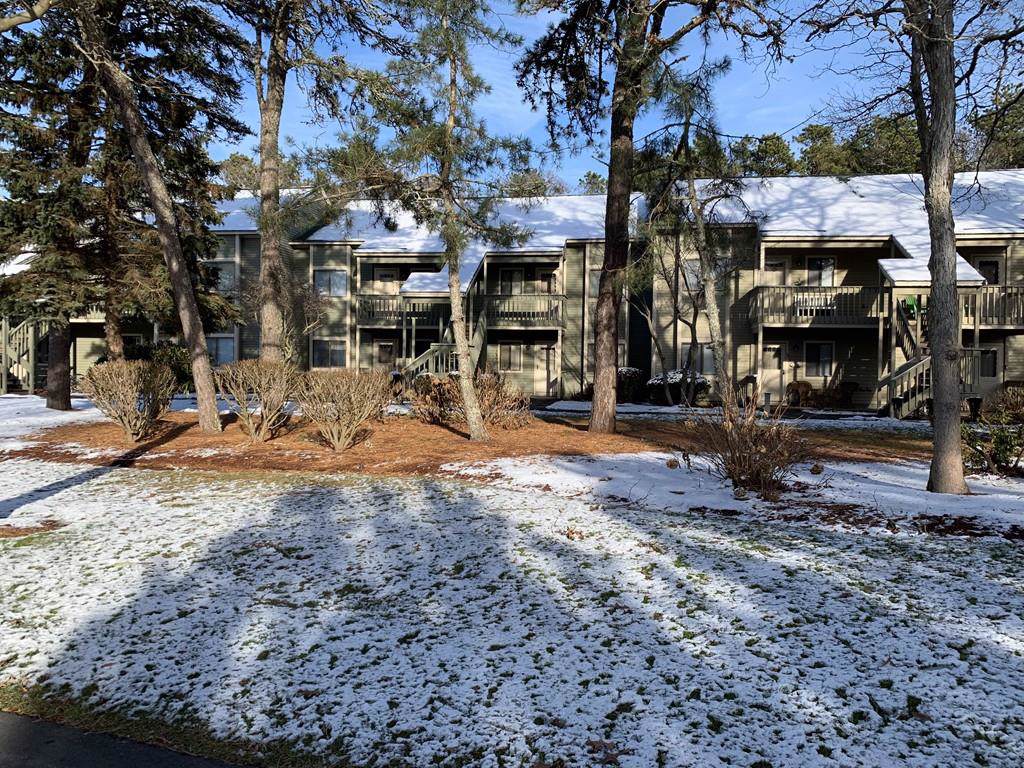 59 Eaton Ln - Photo 1