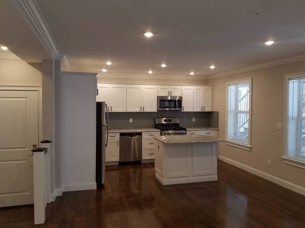 8 Nira Ave. - Photo 1
