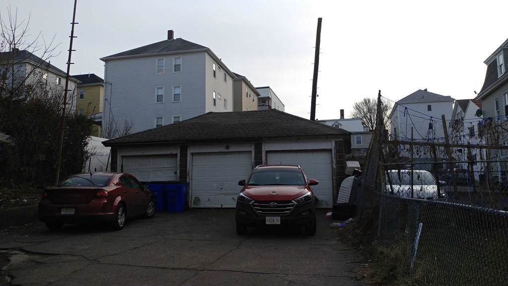 511 William St - Photo 1