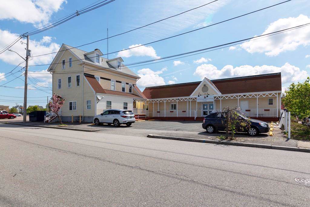 191 Nashua St - Photo 1