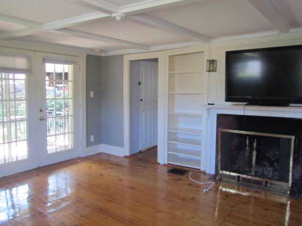 One Vine Street - Photo 1