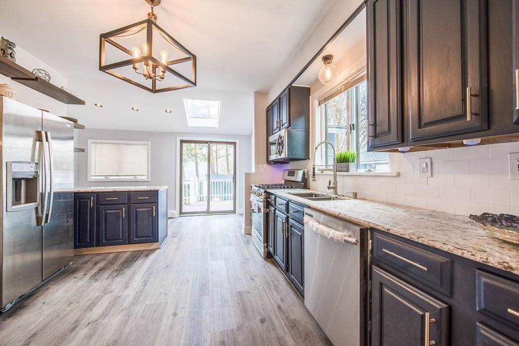 28 Fairlawn St - Photo 1