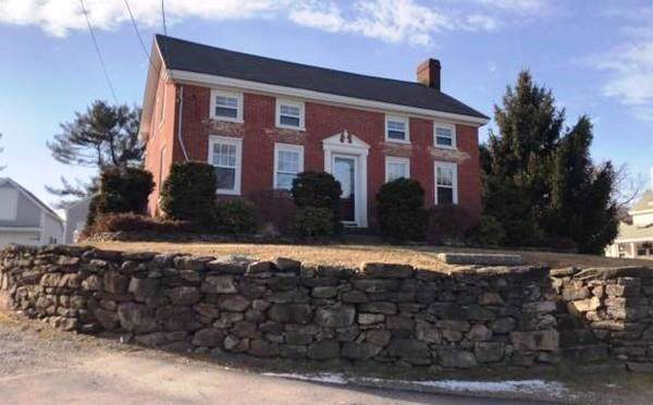 127 Worcester St - Photo 1
