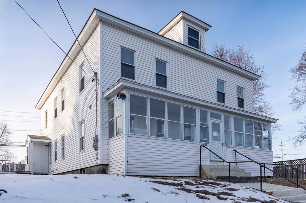 124-126 Cottage St - Photo 1