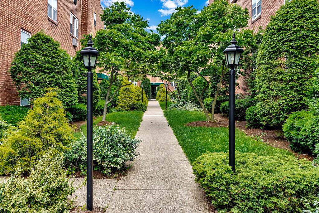 43 Colborne Rd - Photo 1