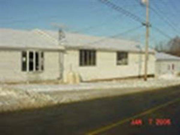 111 East Brimfield Road - Photo 1