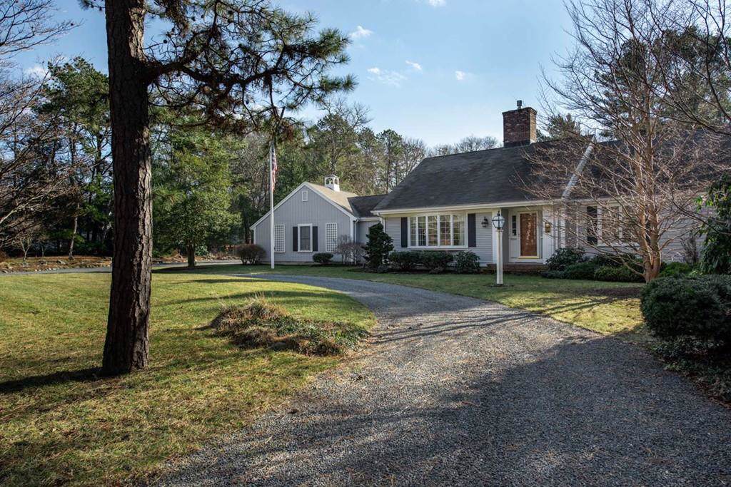 114 Screecham Way - Photo 1
