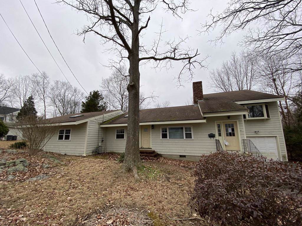 136 Nokomis Rd - Photo 1