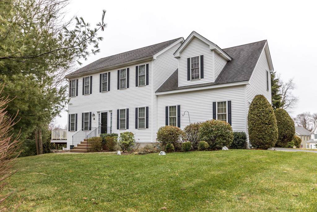6 Queen Of Roses Lane - Photo 1