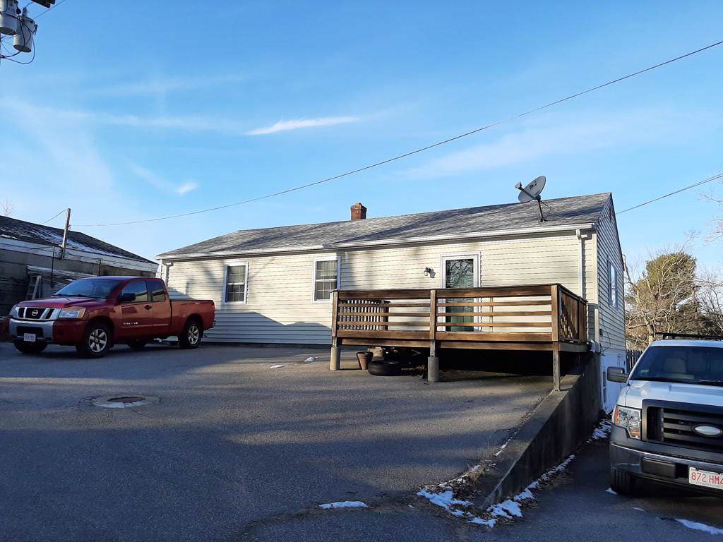 314 Swansom - Photo 1