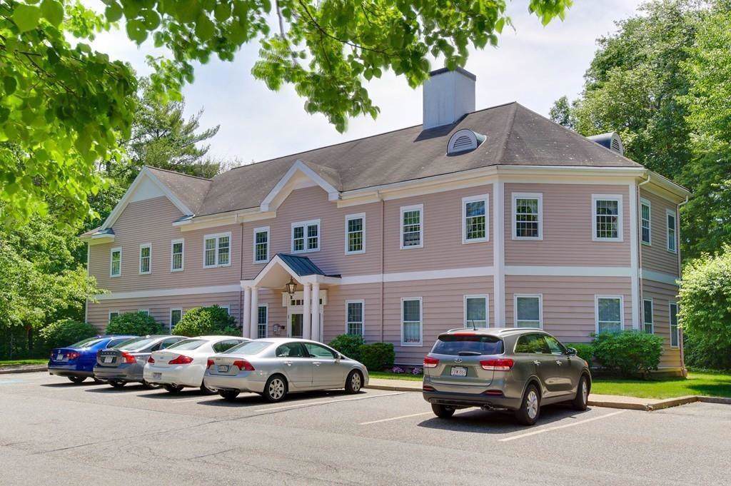 165 Middlesex Tpke - Photo 1