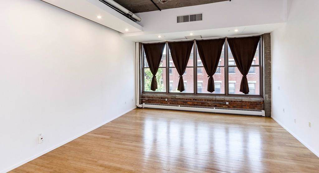 156 Porter - Photo 1
