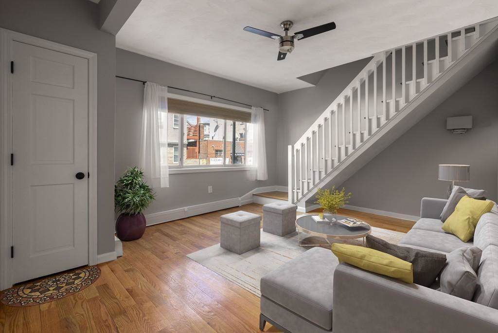 211 London Street - Photo 1