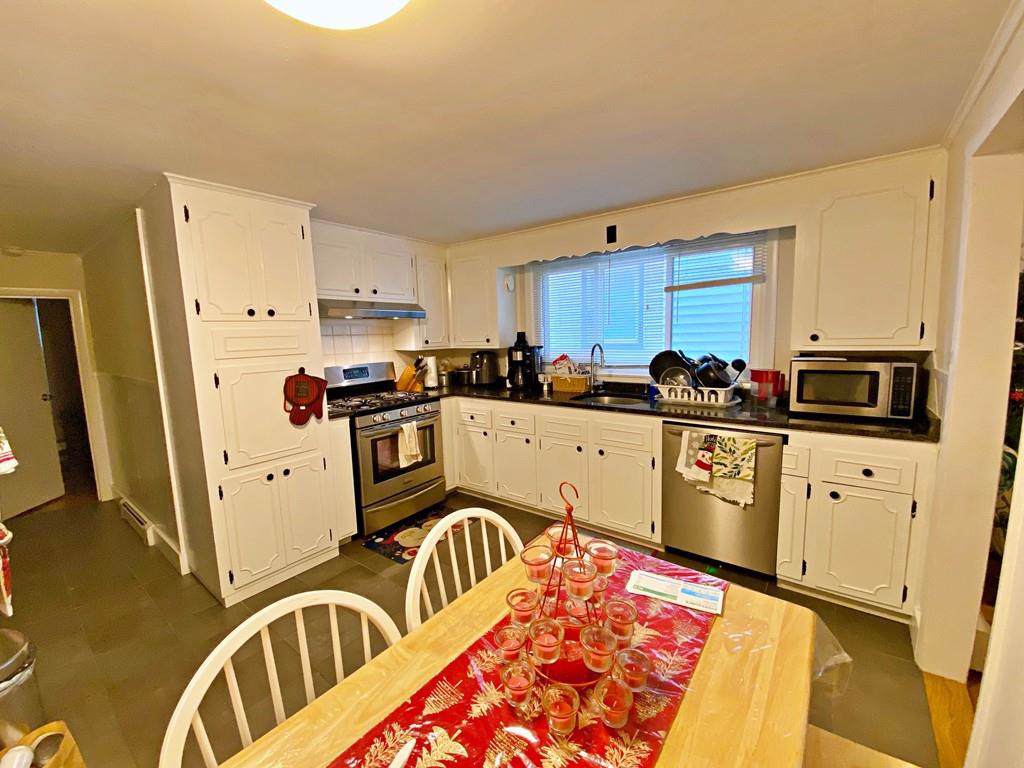 44 White St - Photo 1