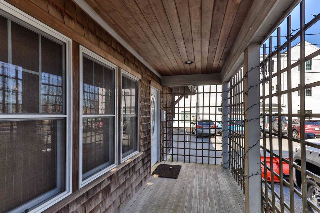 15 Newton St - Photo 1