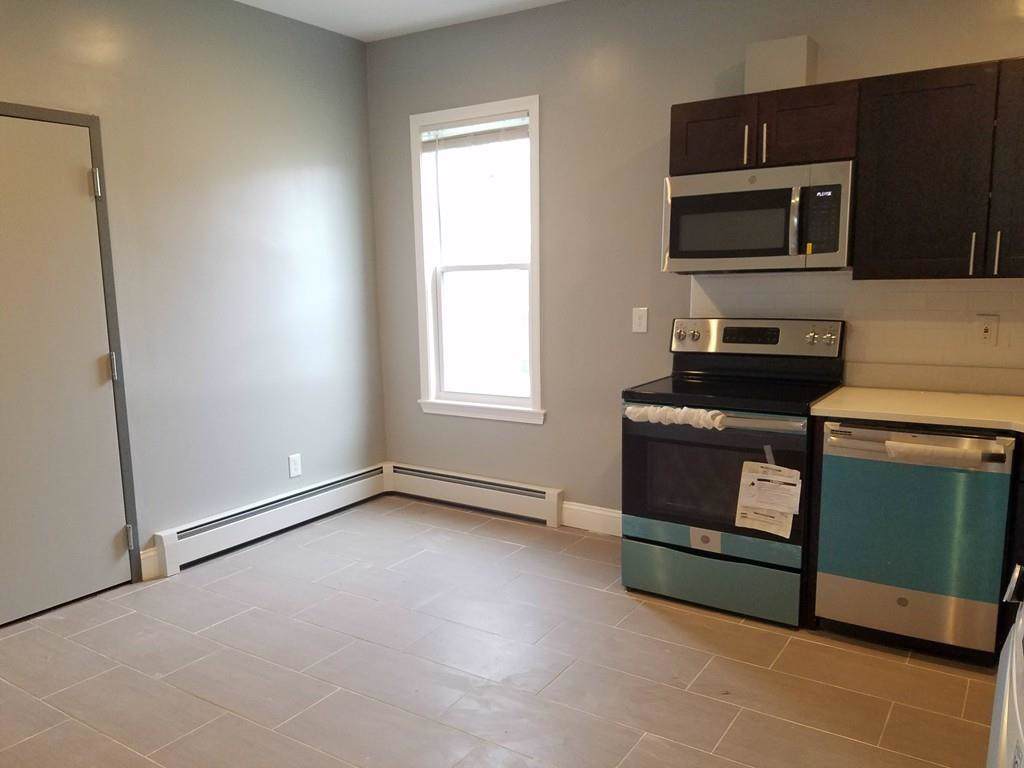 424 Bowdoin Street - Photo 1