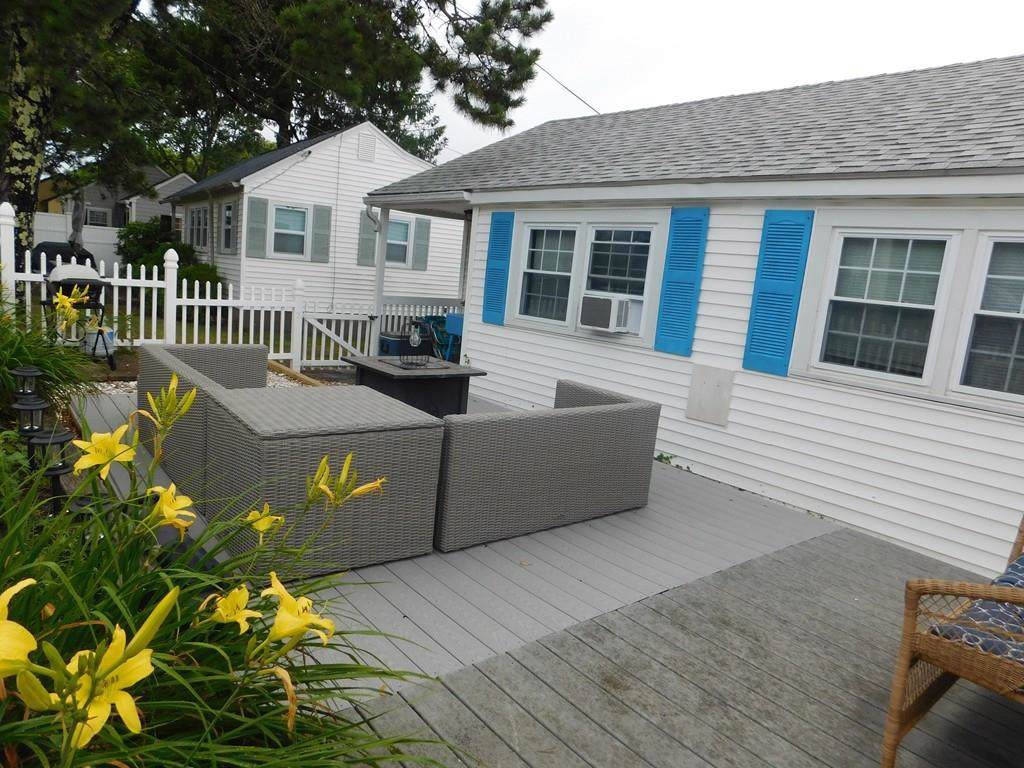 218 Old Wharf Rd - Photo 1 218 Old Wharf Rd - Photo 1