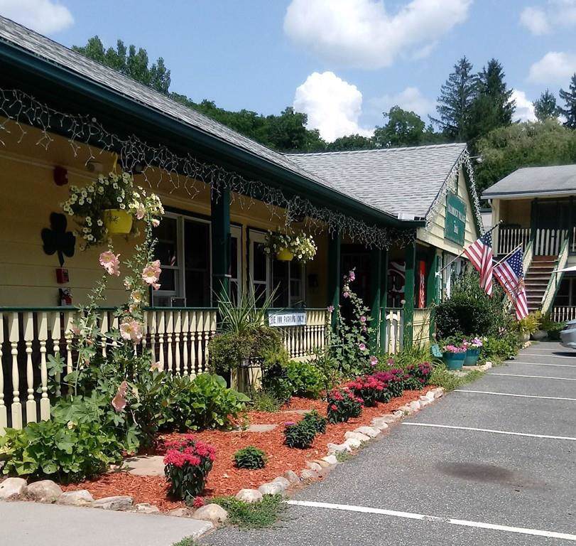 633 Main St. - Photo 1