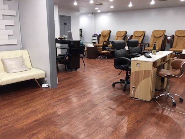 777 Confidential St - Photo 1