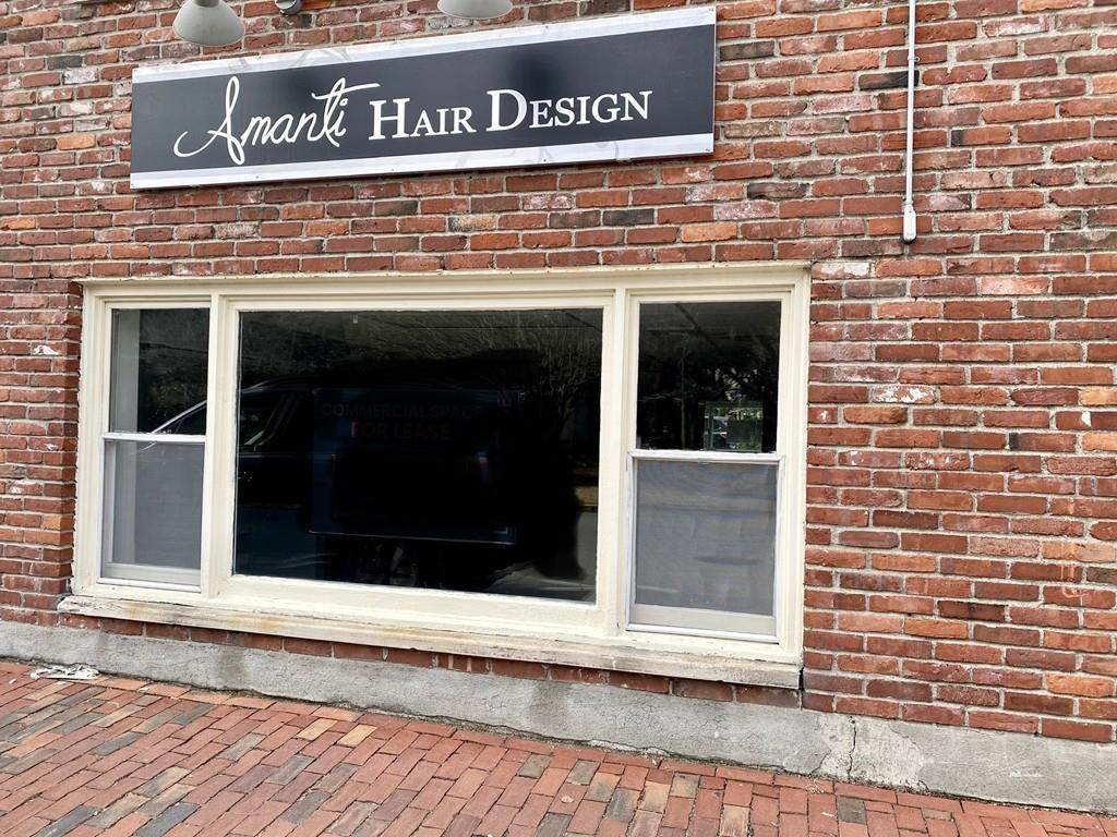 576 Main St - Photo 1