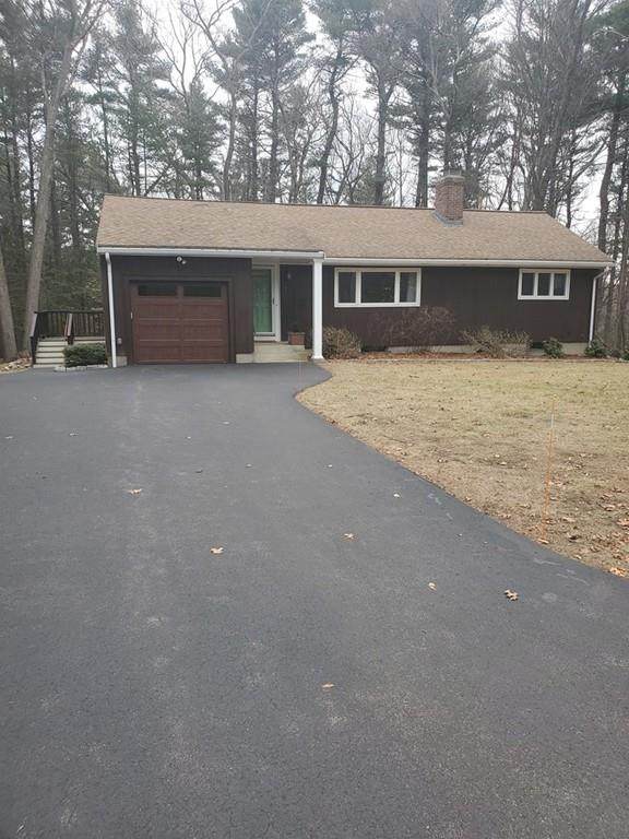 17 Hilltop Dr - Photo 1