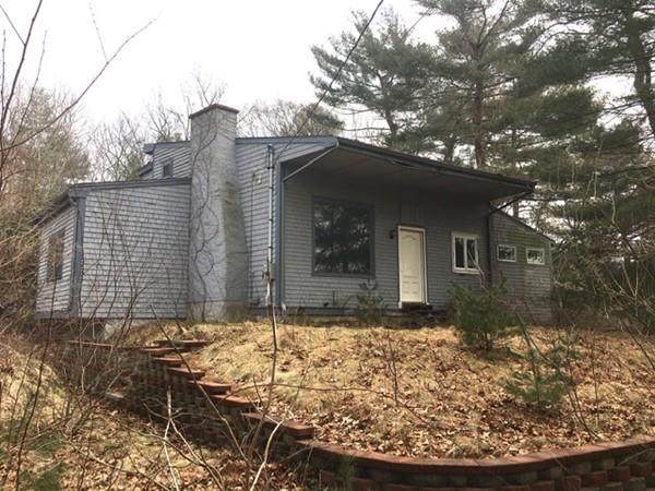 48 Hobomock St - Photo 1