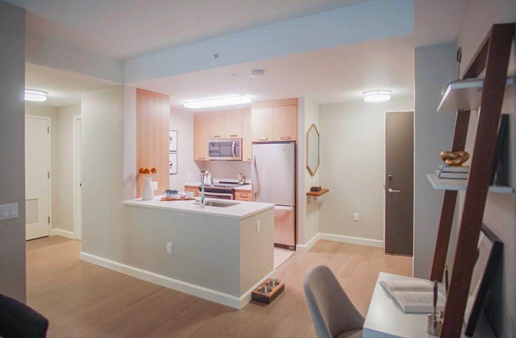 101 Beverly Street - Photo 1