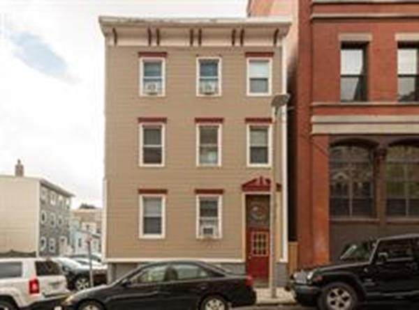 331 E Street - Photo 1