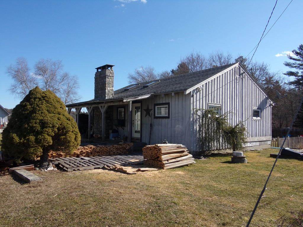 12 Carol St. - Photo 1 12 Carol St. - Photo 1