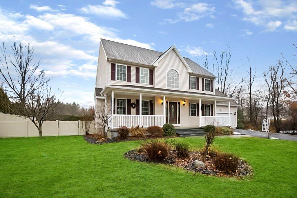 57 Emma Way - Photo 1