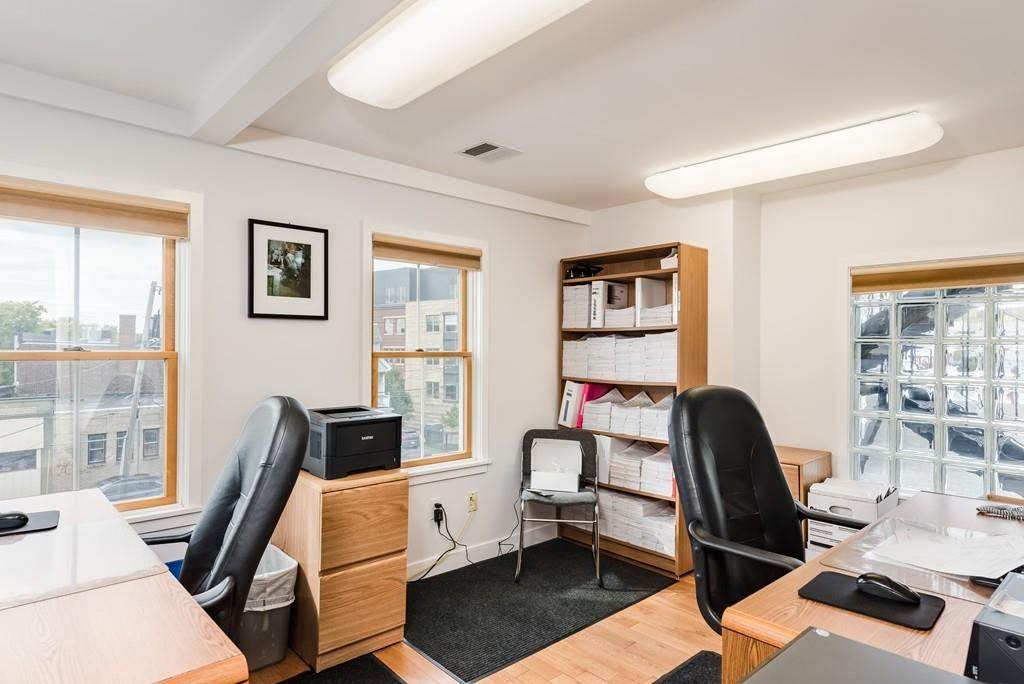 72 Mt Auburn Street - Photo 1