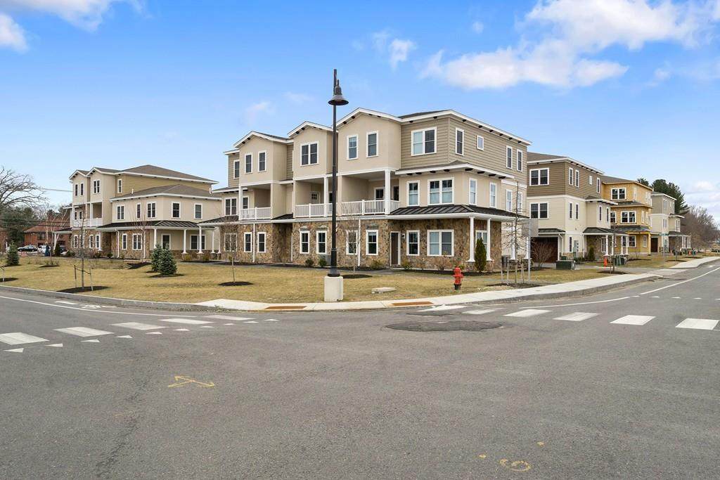 7 Milano Way - Photo 1