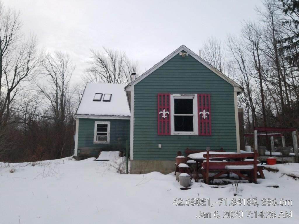 195 Erickson Rd - Photo 1