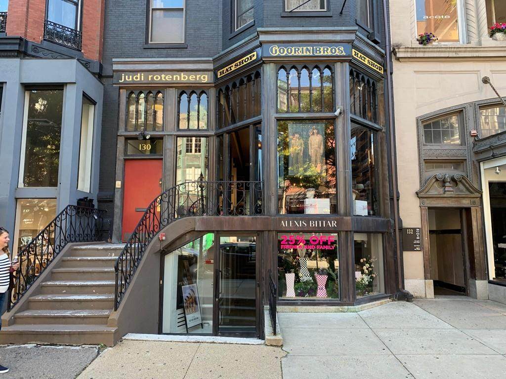 130 Newbury Street - Photo 1