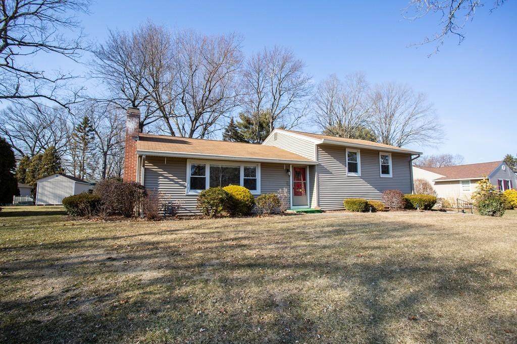 24 Vanguard Lane - Photo 1