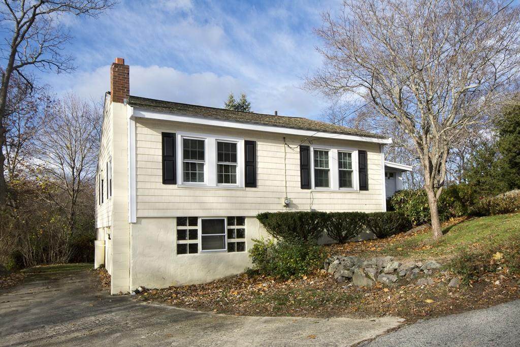 112 Nokomis Rd - Photo 1