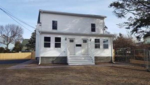 8-10 Winter St - Photo 1