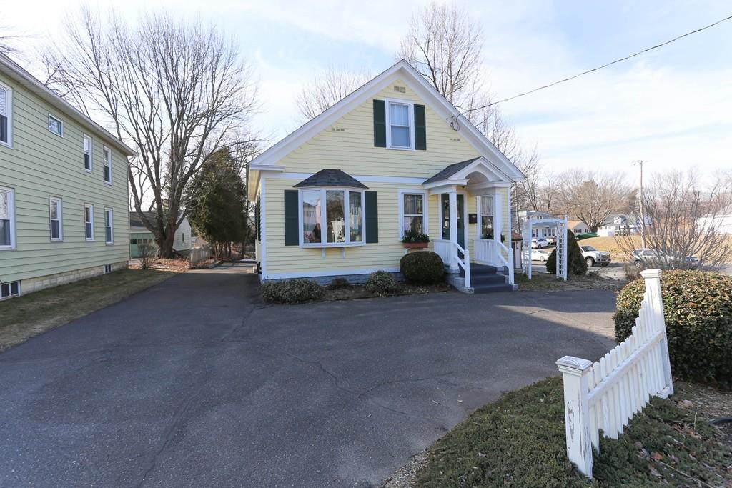 344 Newton Street - Photo 1