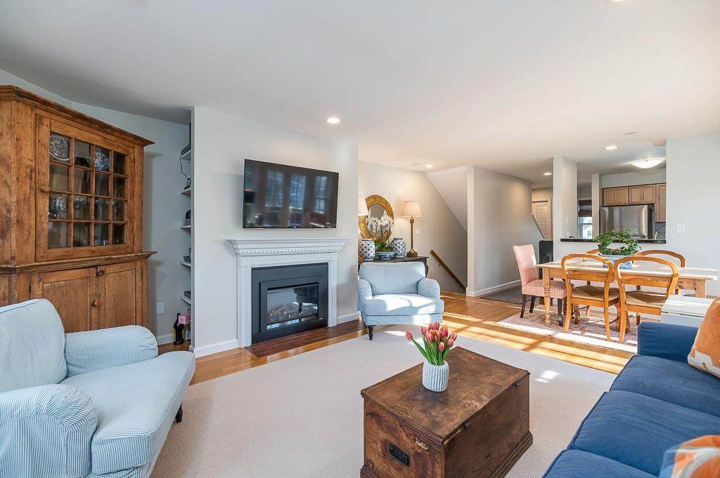 27R West St - Photo 1